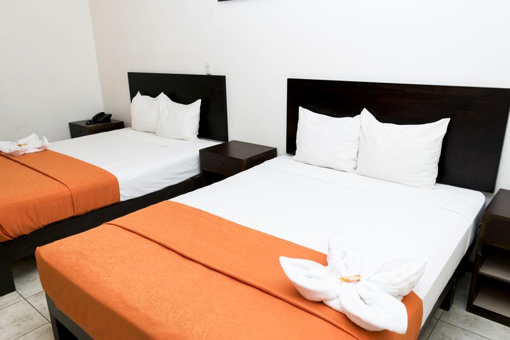 Hotel Puntarenas Beach المظهر الخارجي الصورة