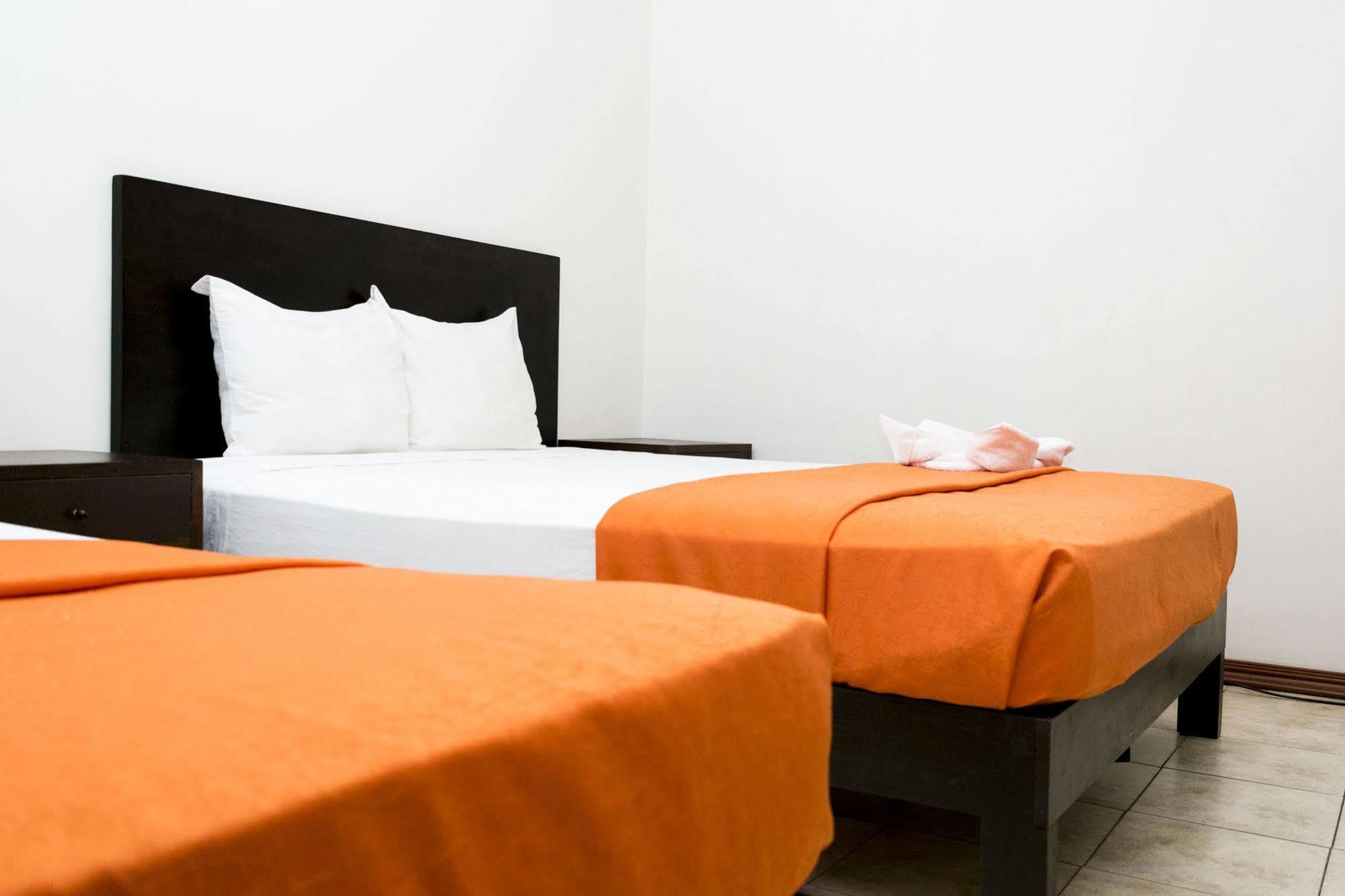 Hotel Puntarenas Beach المظهر الخارجي الصورة