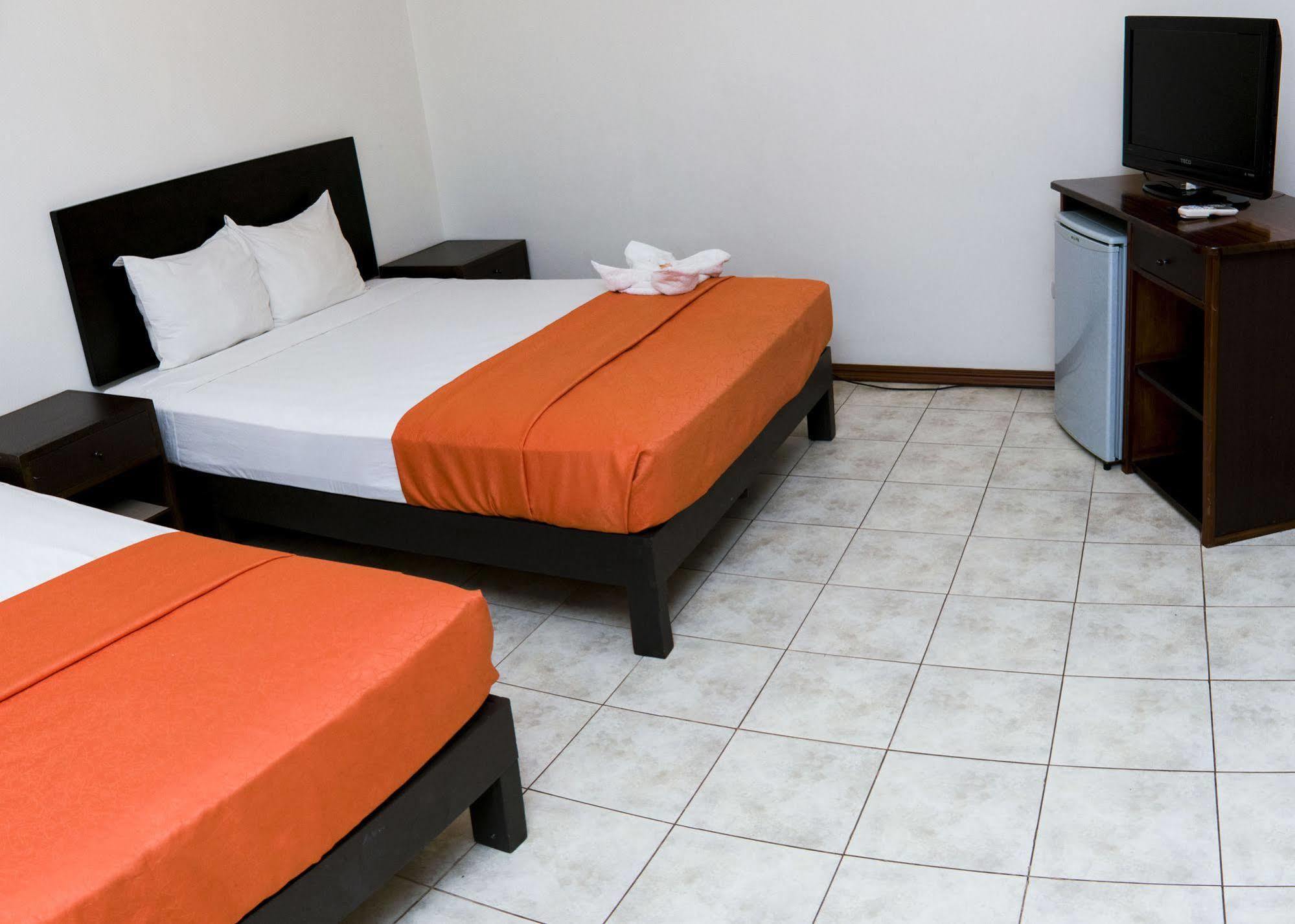 Hotel Puntarenas Beach المظهر الخارجي الصورة