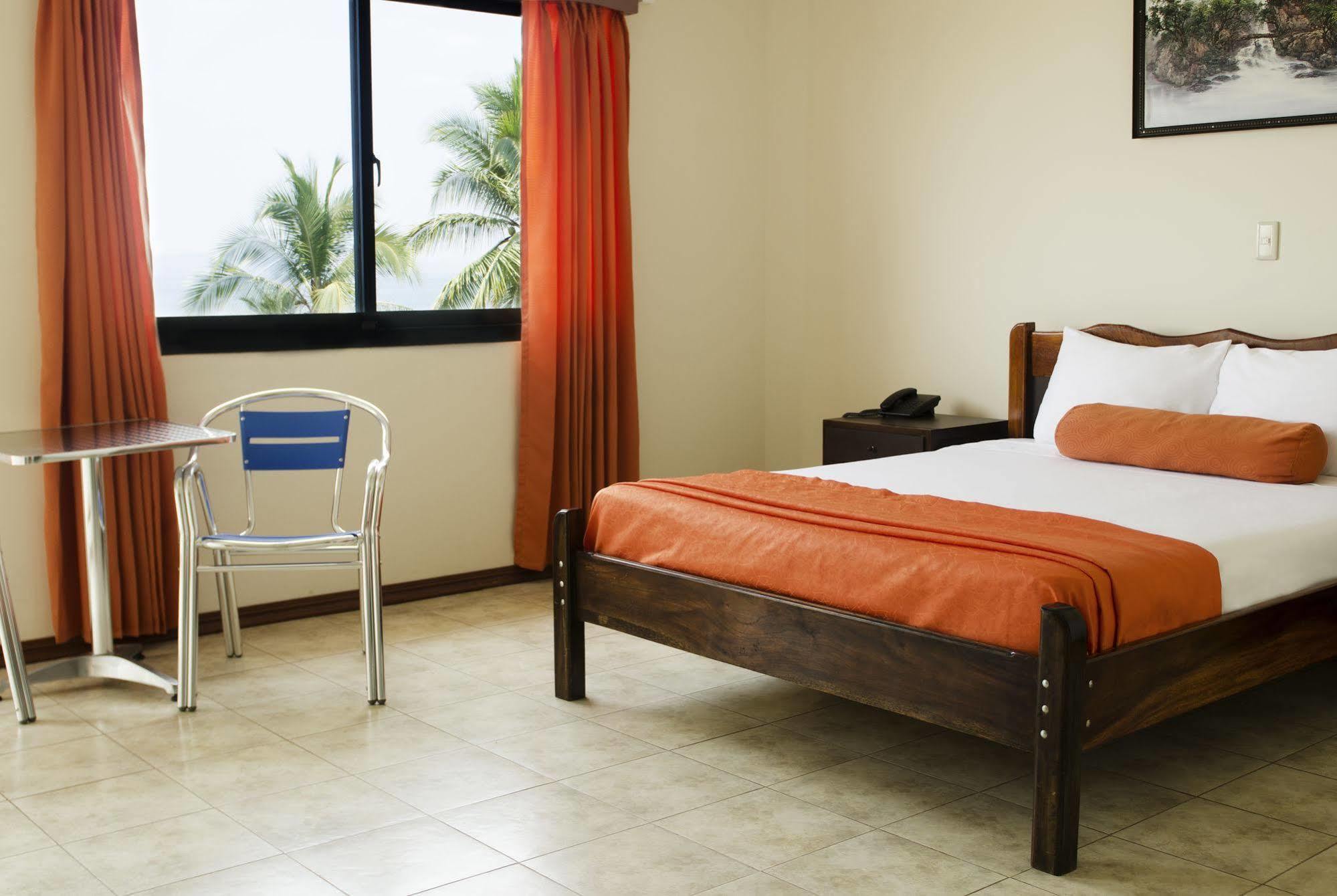 Hotel Puntarenas Beach المظهر الخارجي الصورة