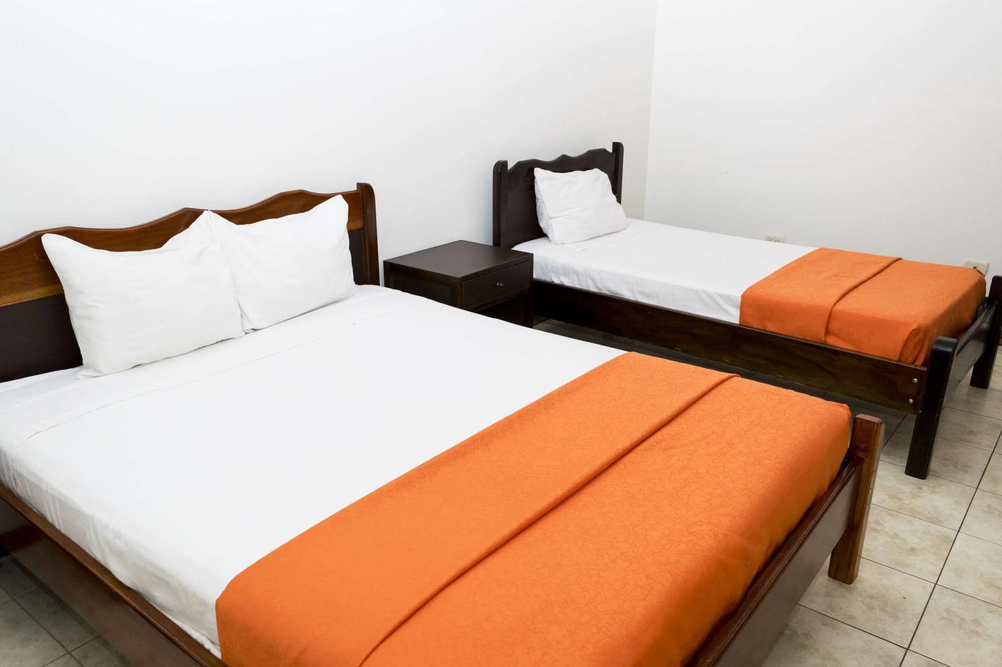 Hotel Puntarenas Beach المظهر الخارجي الصورة